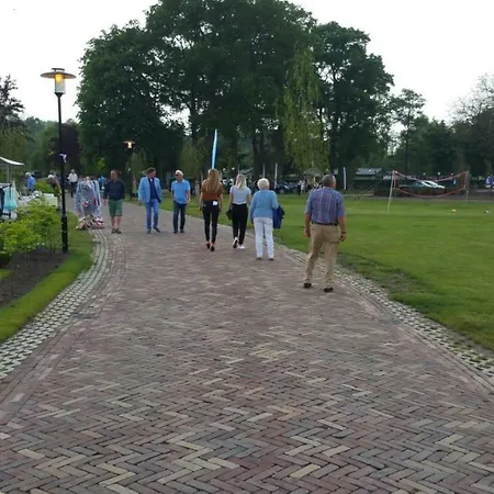 Lv Comfort 4 Personen Resort Lichtenvoorde